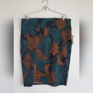 NWT Lularoe Cassie pencil skirt with beautiful stitch print in size 3XL